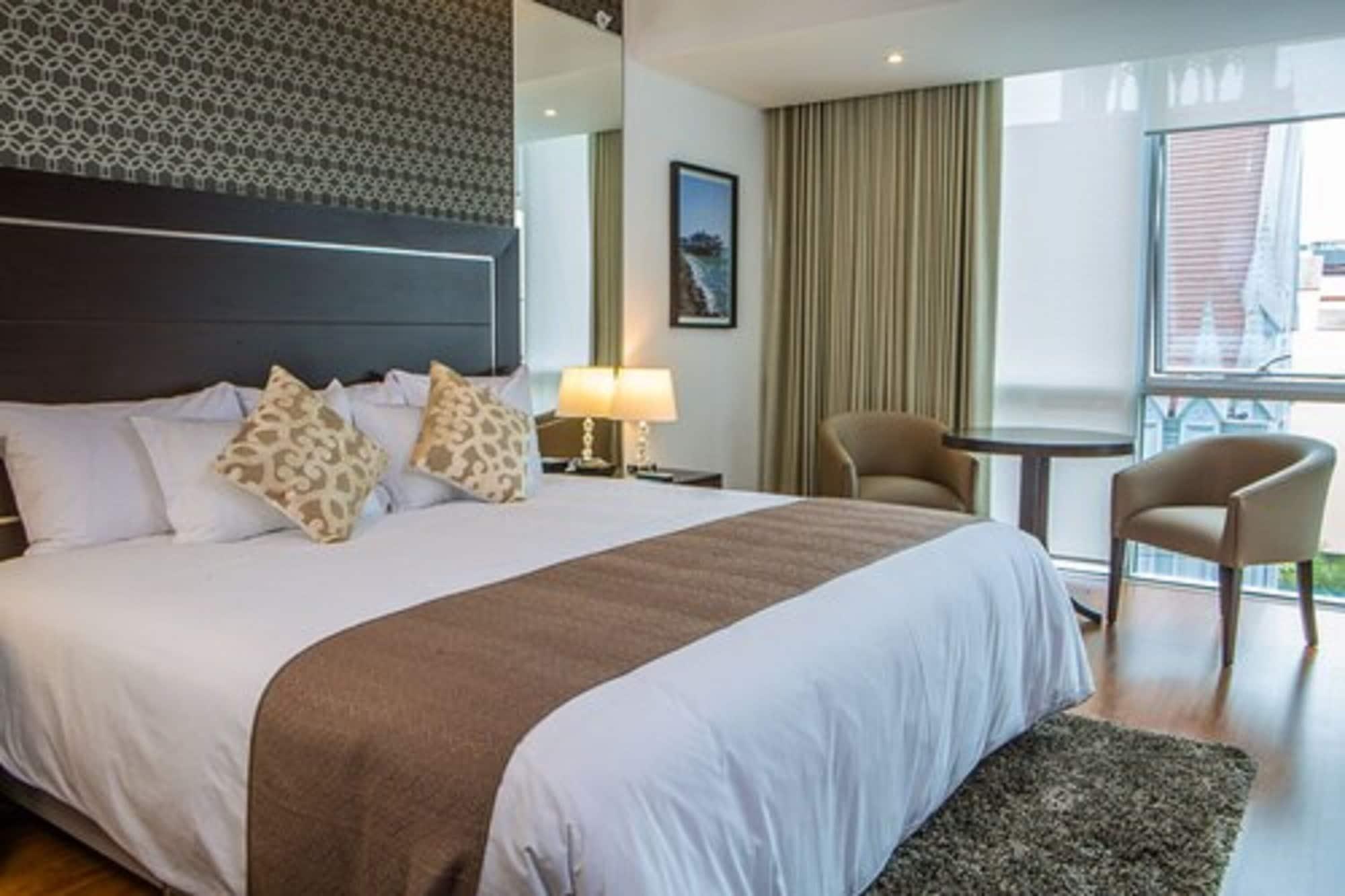 Jose Antonio Deluxe Hotel Лима Екстериор снимка