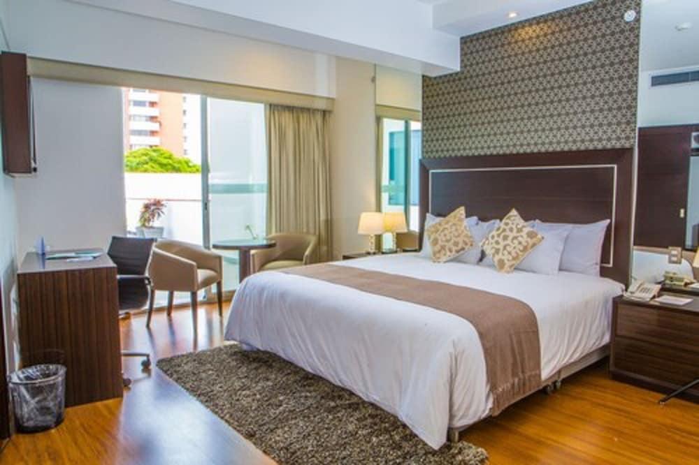 Jose Antonio Deluxe Hotel Лима Екстериор снимка