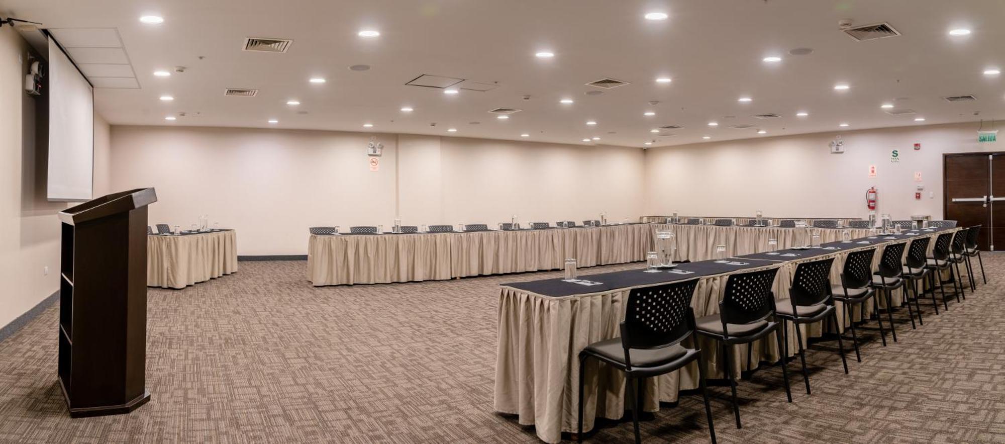 Jose Antonio Deluxe Hotel Лима Екстериор снимка